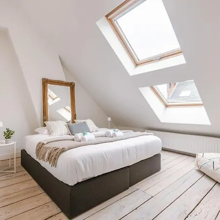 Huswell - Charming House In With Free Parking Anvers