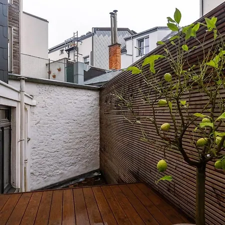 Huswell - Charming House In With Free Parking Tatil Evi
